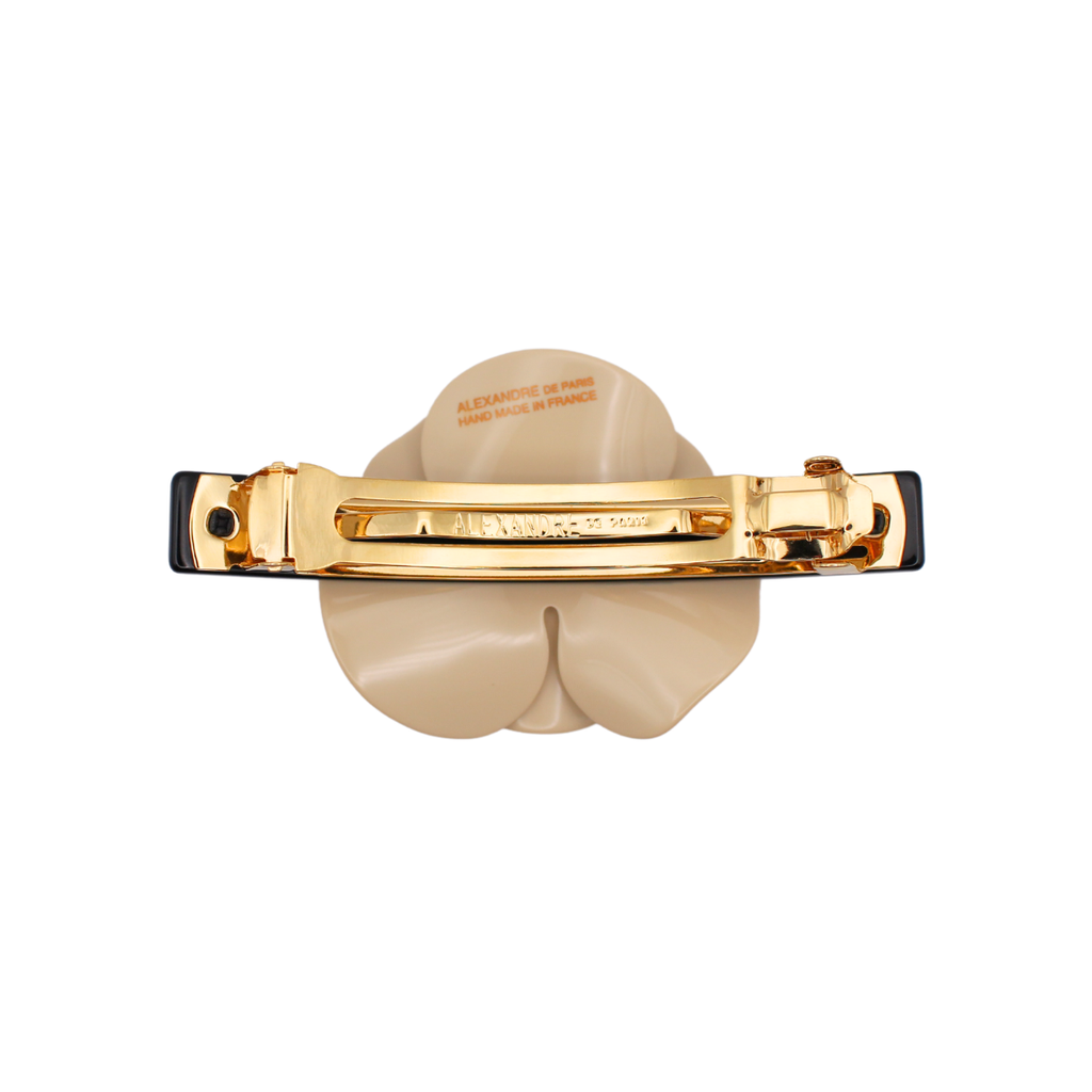 Camélia St. Honoré Medium